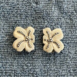 Beautiful Enamel Tropical Flowers Vintage Clip On Earrings Signed W Germany